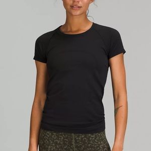 Swiftly Tech Short Sleeve Shirt 2.0 in Black